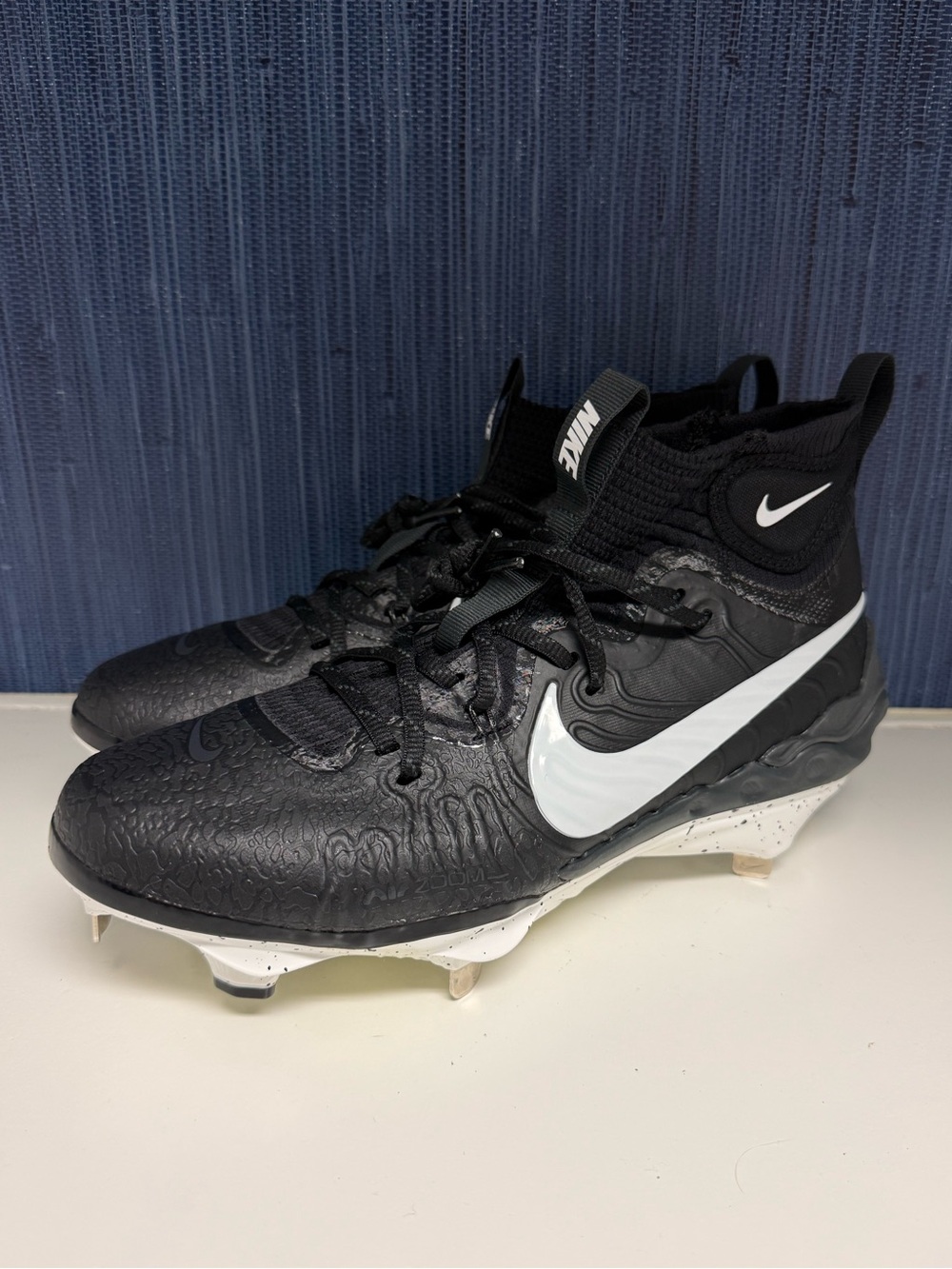 NWOB Men’s Nike Alpha Huarache NXT Black Metal Baseball Cleats, Size 8
